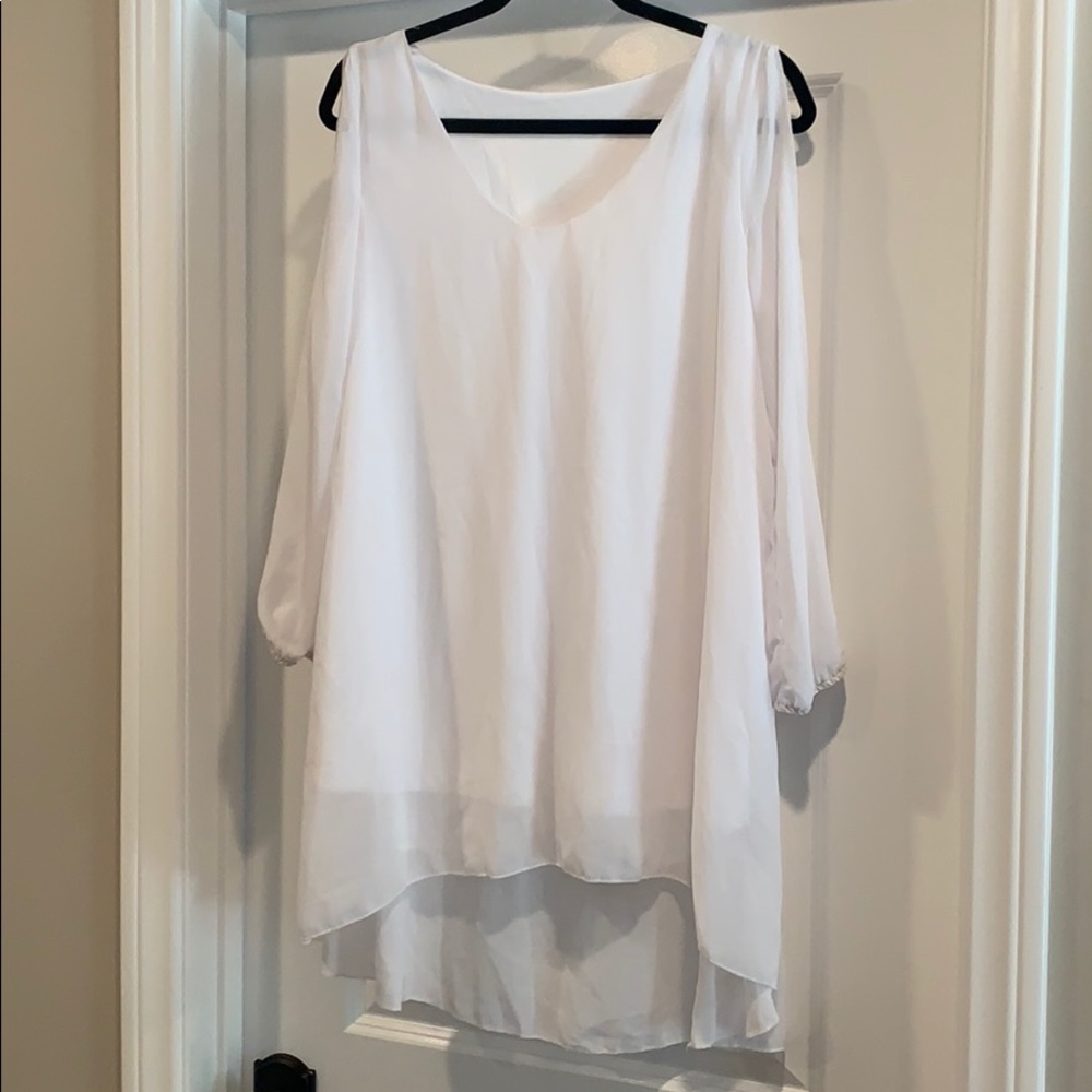 White hi low dress/tunic with open shoulder